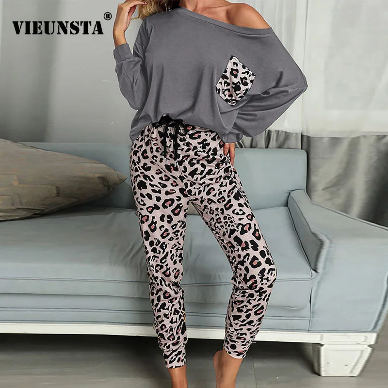 Homewear Women Set Elegant Off Shoulder Tops and Leopard Print Pants Pajama Suit 2021 Spring Drawstring Sleepwear Two Piece Sets
Homewear Women Set Elegant Off Shoulder Tops and Leopard Print Pants Pajama Suit 2021 Spring Drawstring Sleepwear Two Piece Sets