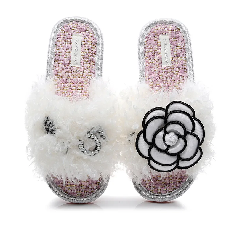 Lovely Women House Slippers Women Winter Warm Shoes Woman Slip On Flats Slides Female 2020 Fashion Slippers Flower
Lovely Women House Slippers Women Winter Warm Shoes Woman Slip On Flats Slides Female 2020 Fashion Slippers Flower