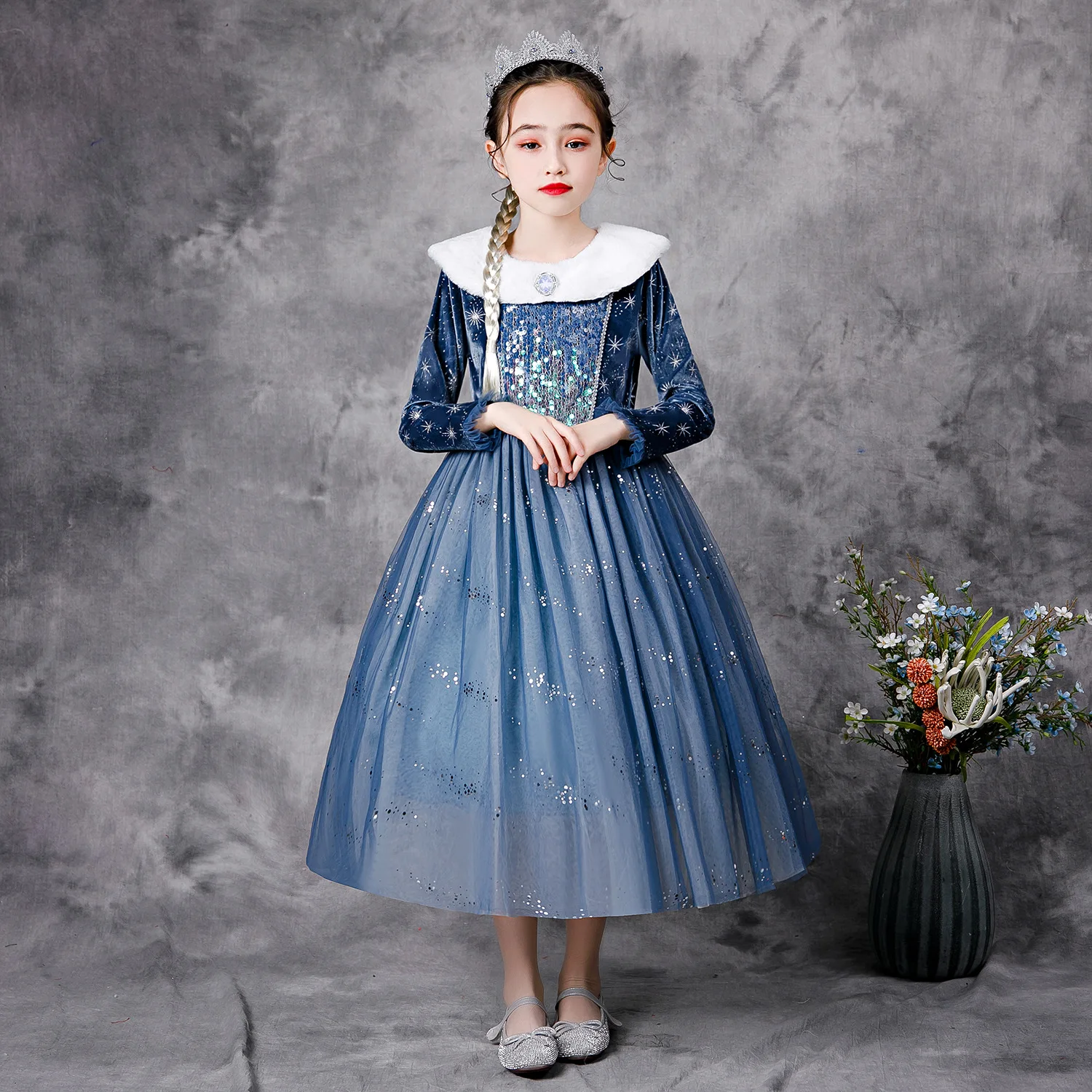Winter Girls Costumes Elsa Dress Halloween Party Cosplay Princess Clothes Snow Queen Children Fancy Dress Up Clothing
Winter Girls Costumes Elsa Dress Halloween Party Cosplay Princess Clothes Snow Queen Children Fancy Dress Up Clothing