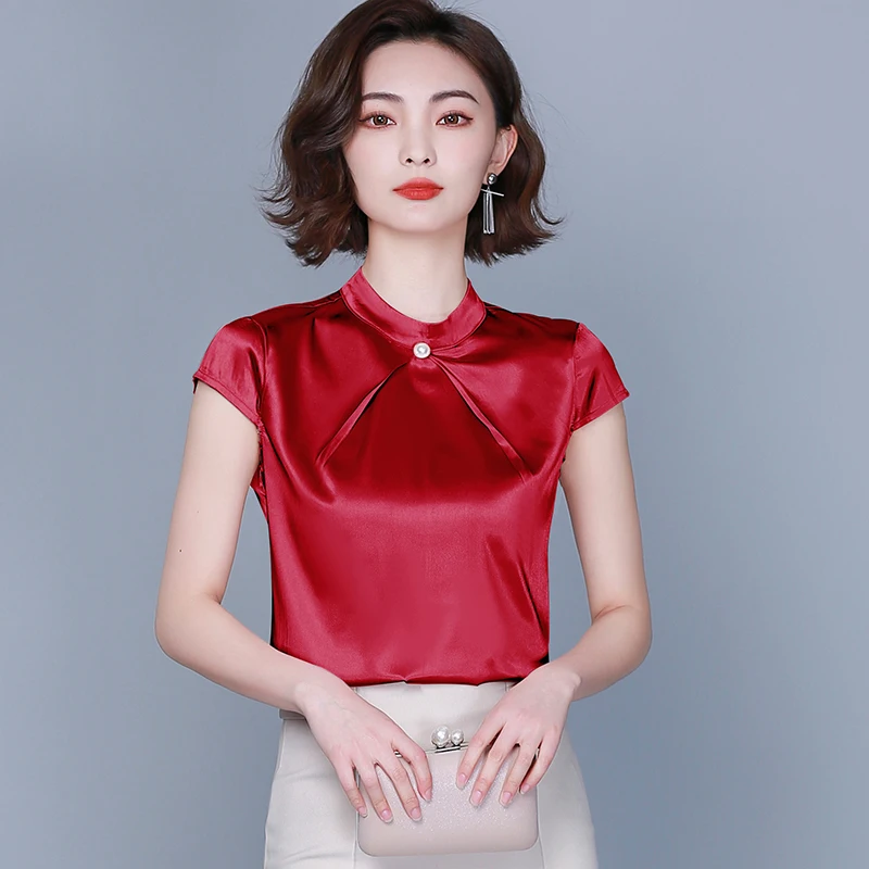 Silk top women's summer loose temperament short-sleeved mulberry silk small shirt high-end satin western style thin shirt women
Silk top women's summer loose temperament short-sleeved mulberry silk small shirt high-end satin western style thin shirt women