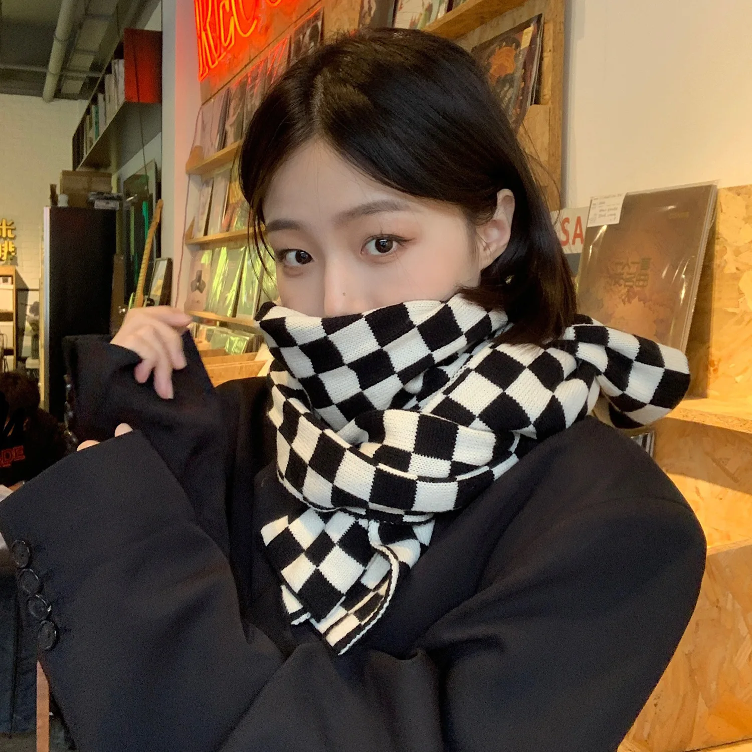 Luxury Plaid Scarf Winter Warm Cashmere Women Long Pashmina Foulard Female Scarves Lady Tassel Shawl Wraps 2021 Design New
Luxury Plaid Scarf Winter Warm Cashmere Women Long Pashmina Foulard Female Scarves Lady Tassel Shawl Wraps 2021 Design New