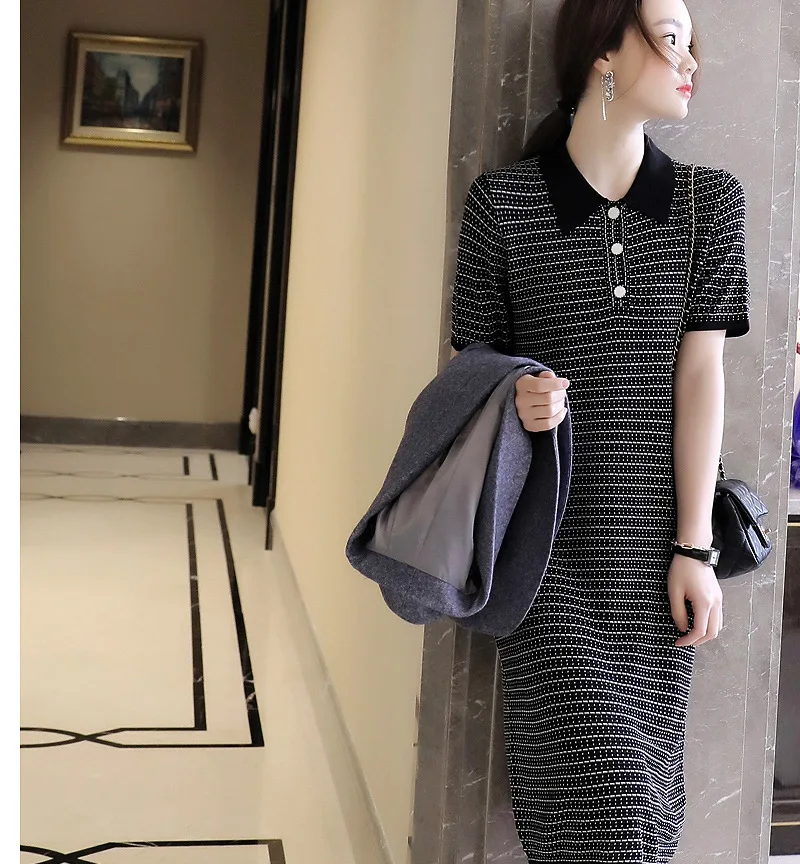 Fashionable intellectual power with 10% Silk comfortable J Jane small fragrance Lapel color clip small straight knitting dress
Fashionable intellectual power with 10% Silk comfortable J Jane small fragrance Lapel color clip small straight knitting dress