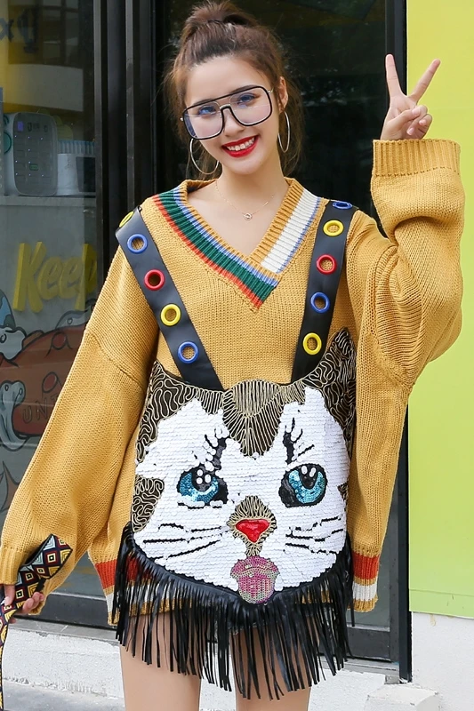 QING MO Women Pullovers Sweater 2020 Women V Neck Knitted Large Size Tassel Sweater Cartoons Cat Pattern Sweater LHXX224
QING MO Women Pullovers Sweater 2020 Women V Neck Knitted Large Size Tassel Sweater Cartoons Cat Pattern Sweater LHXX224