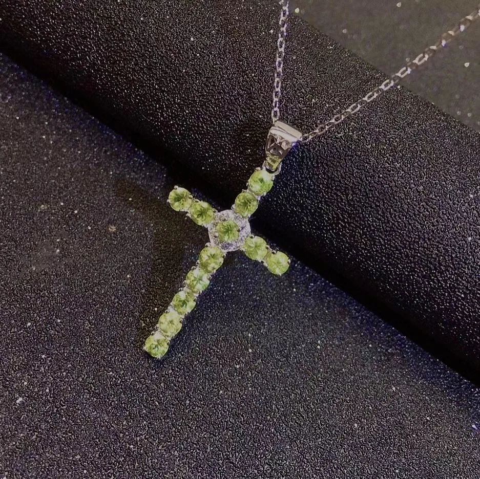 100% Natural Peridot Pendant for Woman Simple Sterling Silver Cross Pendant 925 Silver Peridot Jewelry
100% Natural Peridot Pendant for Woman Simple Sterling Silver Cross Pendant 925 Silver Peridot Jewelry