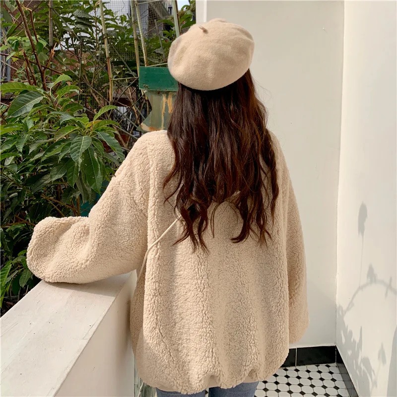 2021 New Women Sweatshirts Winter Korean Casual Fake Lambswool Kawaii Sweatshirts Loose Solid O Neck Sweatshirts Women
2021 New Women Sweatshirts Winter Korean Casual Fake Lambswool Kawaii Sweatshirts Loose Solid O Neck Sweatshirts Women