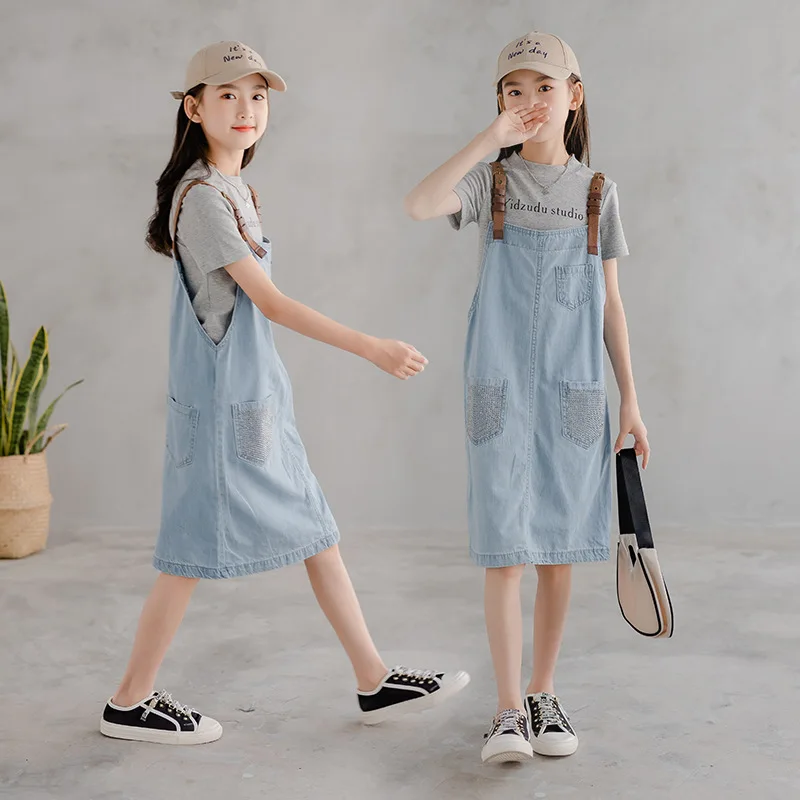 New 2021 Baby Big Girls Denim Suspender Dress Clothing Kids Casual Summer Jeans Overalls Dresses Clothes Teenage Girl Age 5-17 Y 
New 2021 Baby Big Girls Denim Suspender Dress Clothing Kids Casual Summer Jeans Overalls Dresses Clothes Teenage Girl Age 5-17 Y