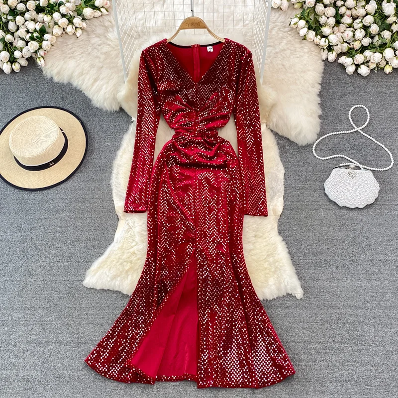Autumn Winter Fashion Feminine V-neck Close Waist Blue Red Mermaid Prom Dress Women Ruffle Edge Split Hip Wrap Long Sequin Dress
Autumn Winter Fashion Feminine V-neck Close Waist Blue Red Mermaid Prom Dress Women Ruffle Edge Split Hip Wrap Long Sequin Dress