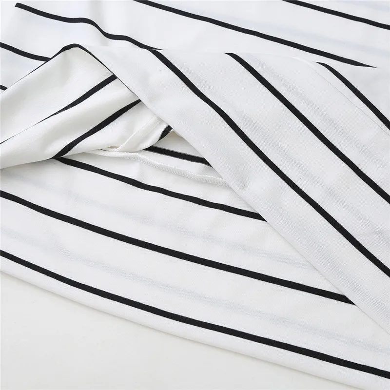 Family Mom Baby Kids Dresses for Mommy and Me Girls Striped Wings Print Dress Short-sleeved Mother Daughter Matching Clothes
Family Mom Baby Kids Dresses for Mommy and Me Girls Striped Wings Print Dress Short-sleeved Mother Daughter Matching Clothes
