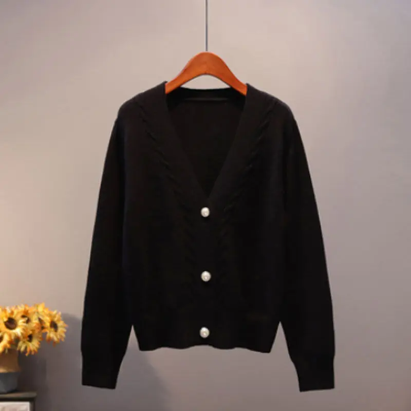 Single-breasted Twist V-neck Cardigan Sweater Women Solid Color Elegant Atmosphere Knitted Loose Sweater Female Spring Summer 
Single-breasted Twist V-neck Cardigan Sweater Women Solid Color Elegant Atmosphere Knitted Loose Sweater Female Spring Summer