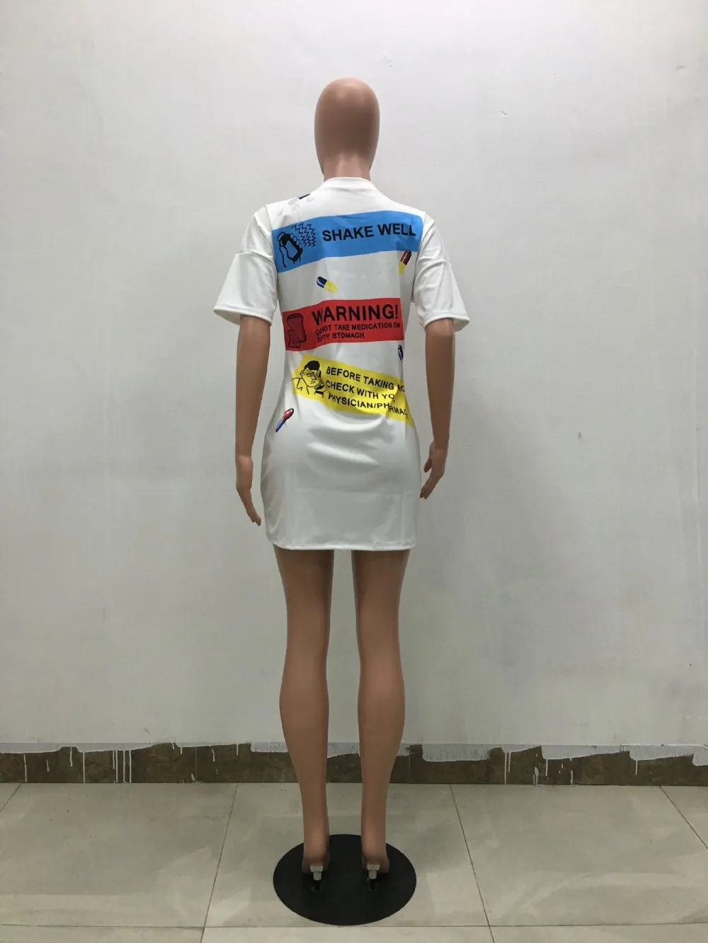 2021 European summer new casual letter print loose dress fashion o-neck short sleeve T-shirt short skirt
2021 European summer new casual letter print loose dress fashion o-neck short sleeve T-shirt short skirt