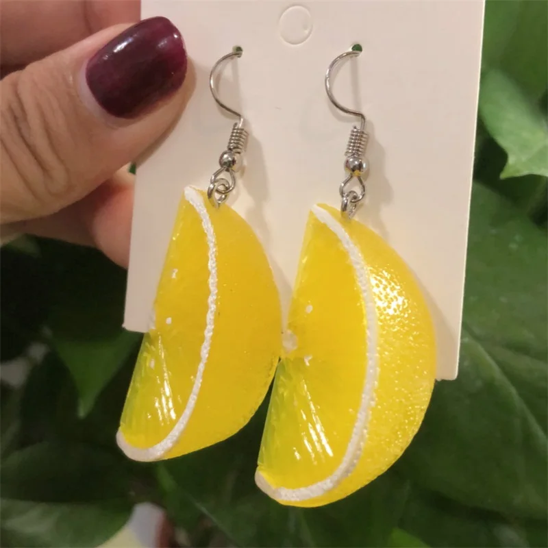 Christmas lemon earing for woemn 2020 trend Resin Long cute Unusual earrings Pendant Fashion Fruit Jewelry for Girls Gifts
Christmas lemon earing for woemn 2020 trend Resin Long cute Unusual earrings Pendant Fashion Fruit Jewelry for Girls Gifts