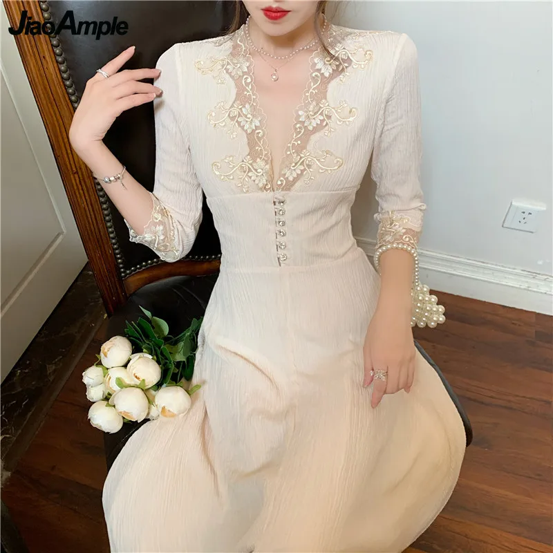2021 Spring Autumn French Graceful Women Lace Long Dress Slim V-Neck A-Line Solid Beige Dress New Lady Dinner Party Date Robe 
2021 Spring Autumn French Graceful Women Lace Long Dress Slim V-Neck A-Line Solid Beige Dress New Lady Dinner Party Date Robe