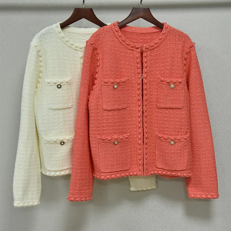 2020 Spring Women's High Quality O-neck Knitted Jackets Sweet Pockets Cardigans Top F026
2020 Spring Women's High Quality O-neck Knitted Jackets Sweet Pockets Cardigans Top F026
