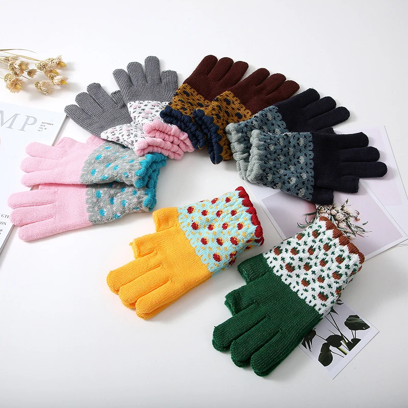 Women Knitting Gloves Show Two Fingers Autumn Warm Winter Fashion Printed Touch Screen Sport Cycling Adult Driving Typing Mitten
Women Knitting Gloves Show Two Fingers Autumn Warm Winter Fashion Printed Touch Screen Sport Cycling Adult Driving Typing Mitten