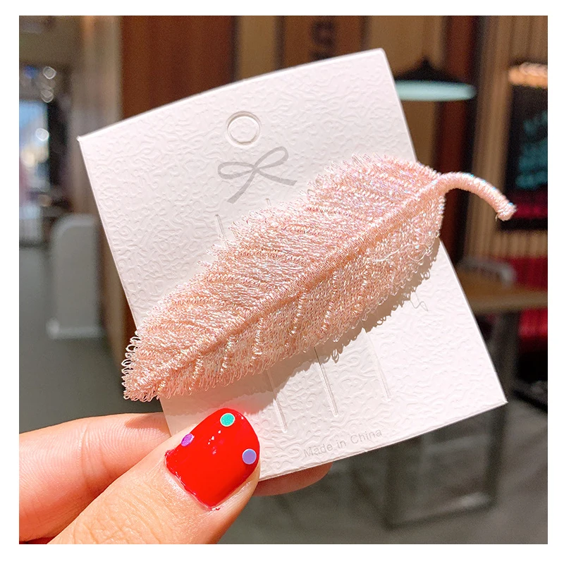 Korean Simple Women Cute Shiny Hair Clip Leaves Hairpin Side Bangs Hair Accessories Hairpin 6 Pcs Glitter Leaves Set
Korean Simple Women Cute Shiny Hair Clip Leaves Hairpin Side Bangs Hair Accessories Hairpin 6 Pcs Glitter Leaves Set
