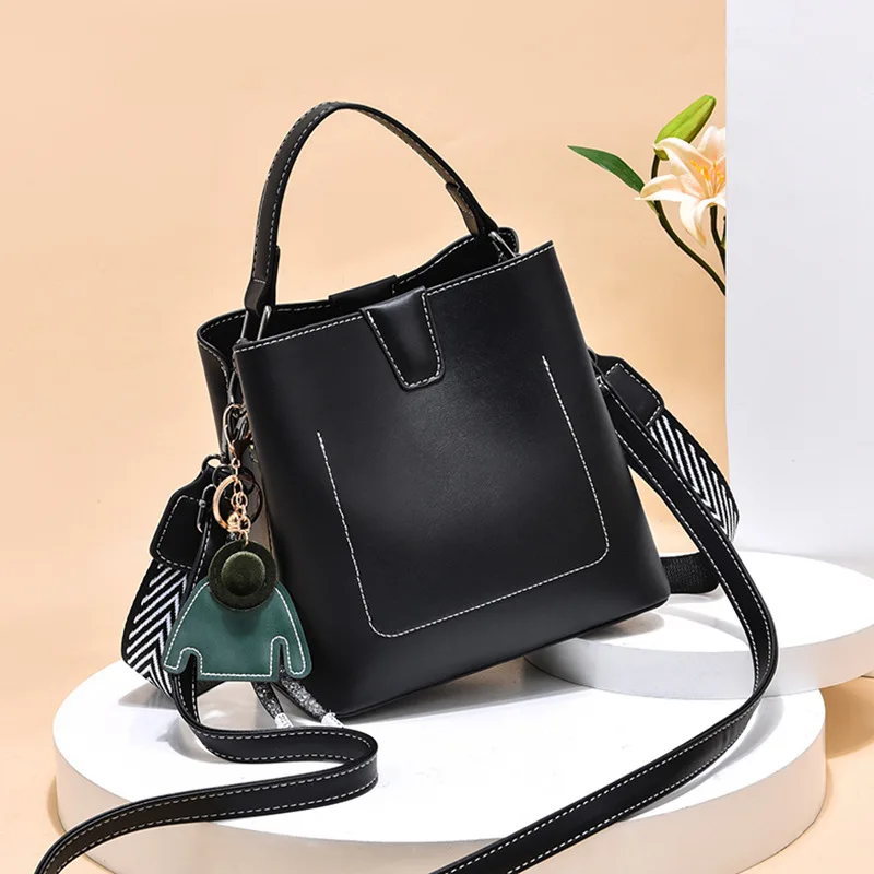 Luxury Brand PU Leather Shoulder Bags Handbags For Women 2021 Designer High Capacity Tote Crossbody Bag Purse And Handbags XBL46
Luxury Brand PU Leather Shoulder Bags Handbags For Women 2021 Designer High Capacity Tote Crossbody Bag Purse And Handbags XBL46