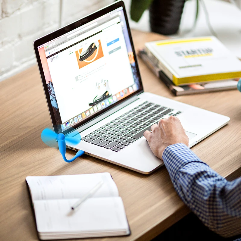 Creative USB Fan Flexible Portable Mini for Power Bank Notebook Computer Summer Gadgets Android Gadget Cooling Cool Desk
Creative USB Fan Flexible Portable Mini for Power Bank Notebook Computer Summer Gadgets Android Gadget Cooling Cool Desk