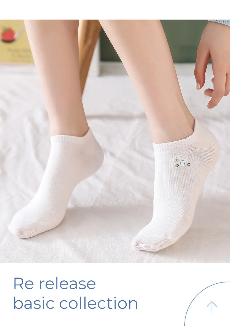 3 Pairs Man Socks Breathable Sports socks Solid Color Boat socks Comfortable Cotton Ankle Socks White Black
3 Pairs Man Socks Breathable Sports socks Solid Color Boat socks Comfortable Cotton Ankle Socks White Black