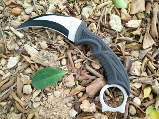 Нож керамбит One Dragon Claw, тактический карманный клинок из стали 440с с резиновой рукояткой, с фиксированным лезвием, для охоты, рыбалки, повседне...
Нож керамбит One Dragon Claw, тактический карманный клинок из стали 440с с резиновой рукояткой, с фиксированным лезвием, для охоты, рыбалки, повседне...