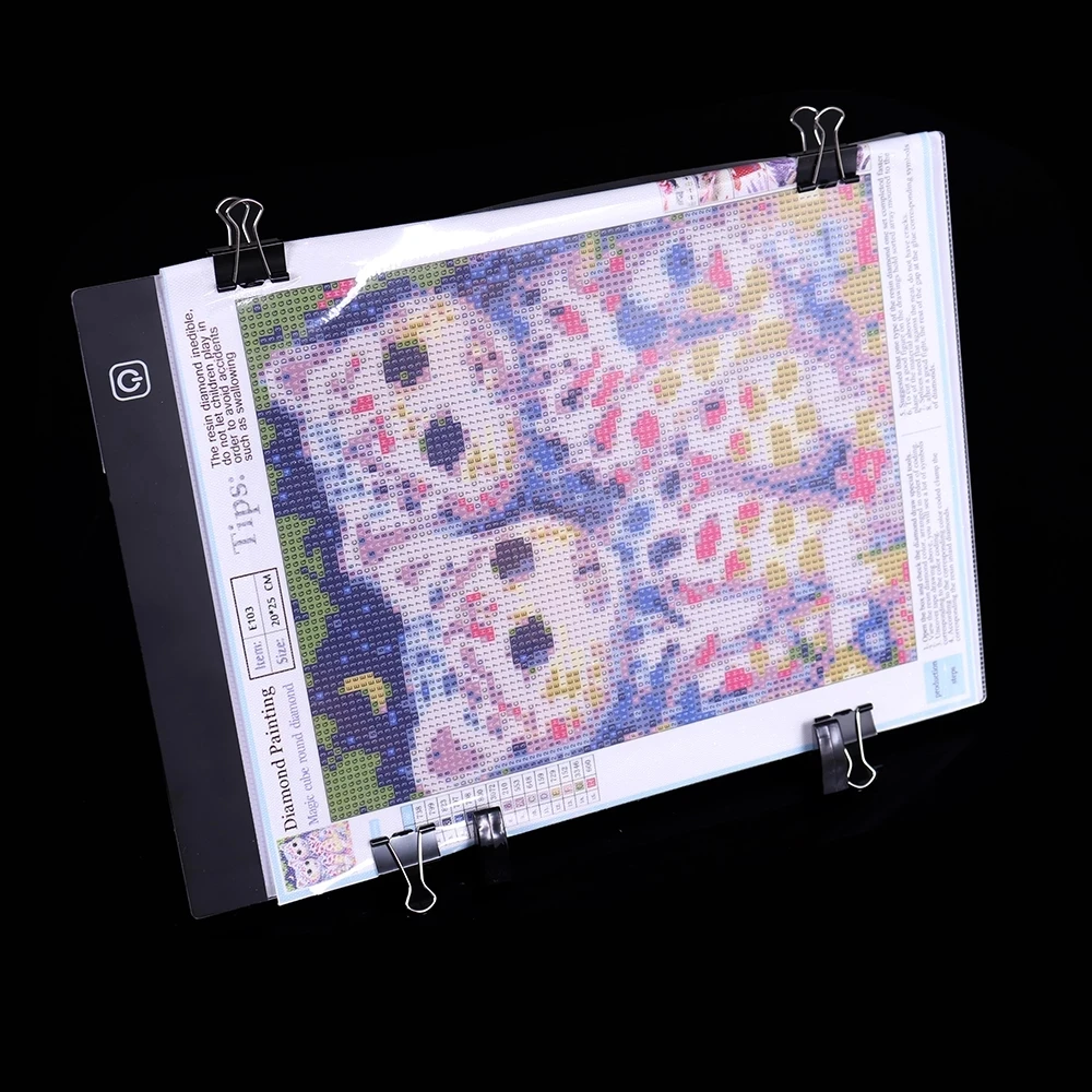 ARMYQZ A4/ B4 Led Light Pad Diamond Painting Tablet Eye Protection Copy Board LED Drawing Tablet for Diamond Embroidery Stitch
ARMYQZ A4/ B4 Led Light Pad Diamond Painting Tablet Eye Protection Copy Board LED Drawing Tablet for Diamond Embroidery Stitch
