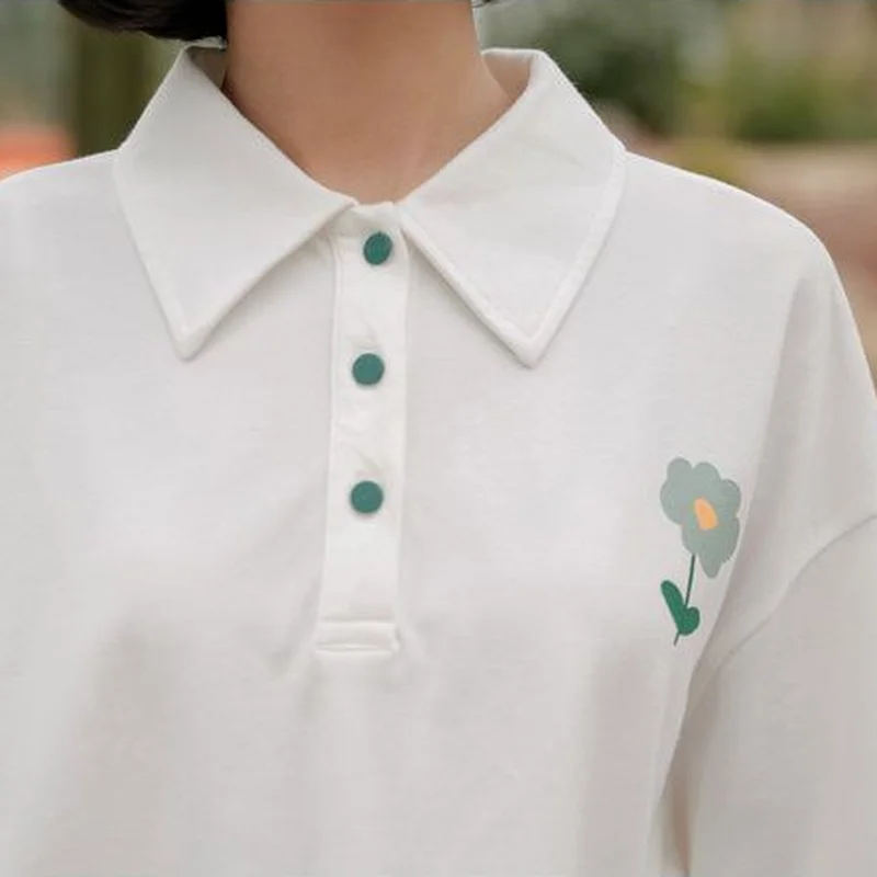 Short Sleeve T-shirts Women White Summer Japan Style Tops Chic Soft Straight Mujer All-match Tees Kawaii Floral Simple Harajuku
Short Sleeve T-shirts Women White Summer Japan Style Tops Chic Soft Straight Mujer All-match Tees Kawaii Floral Simple Harajuku