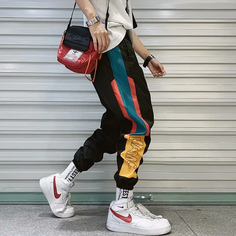 2022 New Hip Hop Streetwear Joggers Pants Men Casual Cargo Pant Trousers High Street Elastic Waist Harem Pant Man
2022 New Hip Hop Streetwear Joggers Pants Men Casual Cargo Pant Trousers High Street Elastic Waist Harem Pant Man