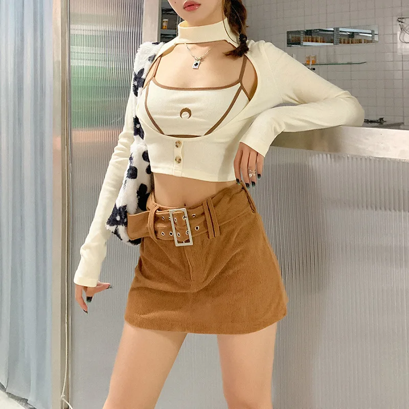 2021 Women Casual Two-piece Clothes Set Beige Embroidery Suspender Tops + Long Sleeve Pullover
2021 Women Casual Two-piece Clothes Set Beige Embroidery Suspender Tops + Long Sleeve Pullover