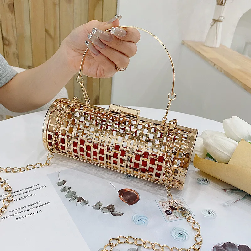 2021 Ins Hollow Cylinder Bags for Women Casual Chain Crossbody Bag Mini Lipstick Bag Dinner Clutch Purse Lady Handbags New
2021 Ins Hollow Cylinder Bags for Women Casual Chain Crossbody Bag Mini Lipstick Bag Dinner Clutch Purse Lady Handbags New