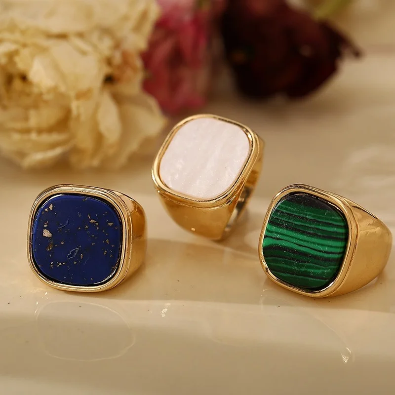 2021 Cute Woman Rings Korean Fashion Gothic Square Retro Graceful Geometric Index Finger Ringgold Jewelry Ring Anillos Mujer
2021 Cute Woman Rings Korean Fashion Gothic Square Retro Graceful Geometric Index Finger Ringgold Jewelry Ring Anillos Mujer