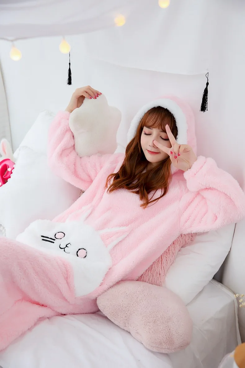 Winter New Nightgown Cartoon Ladies Long Nightdress Lovely Hooded Sleepwear Sleepshirt Thicken Home Clothes Nightwear
Winter New Nightgown Cartoon Ladies Long Nightdress Lovely Hooded Sleepwear Sleepshirt Thicken Home Clothes Nightwear