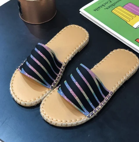 2021 Ladies Fashion Casual Flat Crystal Beach Slippers Slippers Shoes Slippers Ladies Slippers Slippers Sandals
2021 Ladies Fashion Casual Flat Crystal Beach Slippers Slippers Shoes Slippers Ladies Slippers Slippers Sandals
