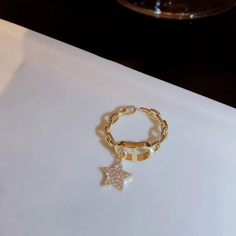 Luxury Fashion Chain Opening Adjustable Womens Ring For Simple Star Pendant Open Rings Female Girls Party Jewelry Set
Luxury Fashion Chain Opening Adjustable Womens Ring For Simple Star Pendant Open Rings Female Girls Party Jewelry Set