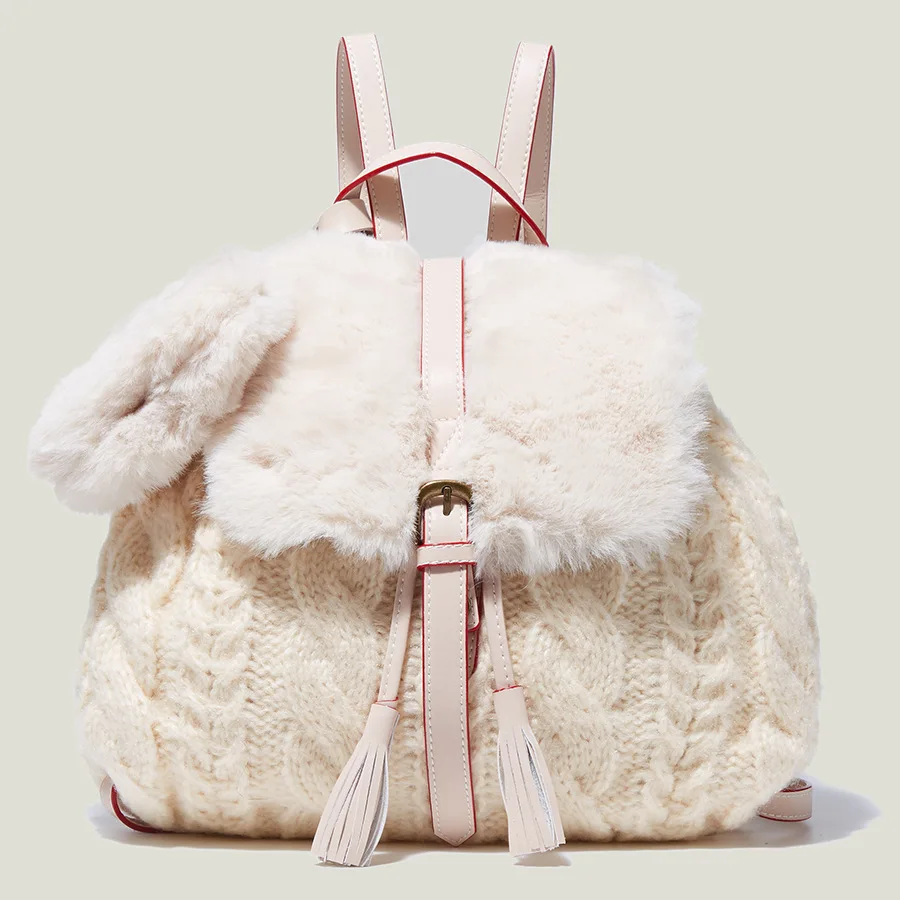 Fashion Knitting Faux Fur Backpacks for Women Designer Brands Plush Back Packs Warm Lady Travel Bag Woven Female Purses 2022 Sac
Fashion Knitting Faux Fur Backpacks for Women Designer Brands Plush Back Packs Warm Lady Travel Bag Woven Female Purses 2022 Sac
