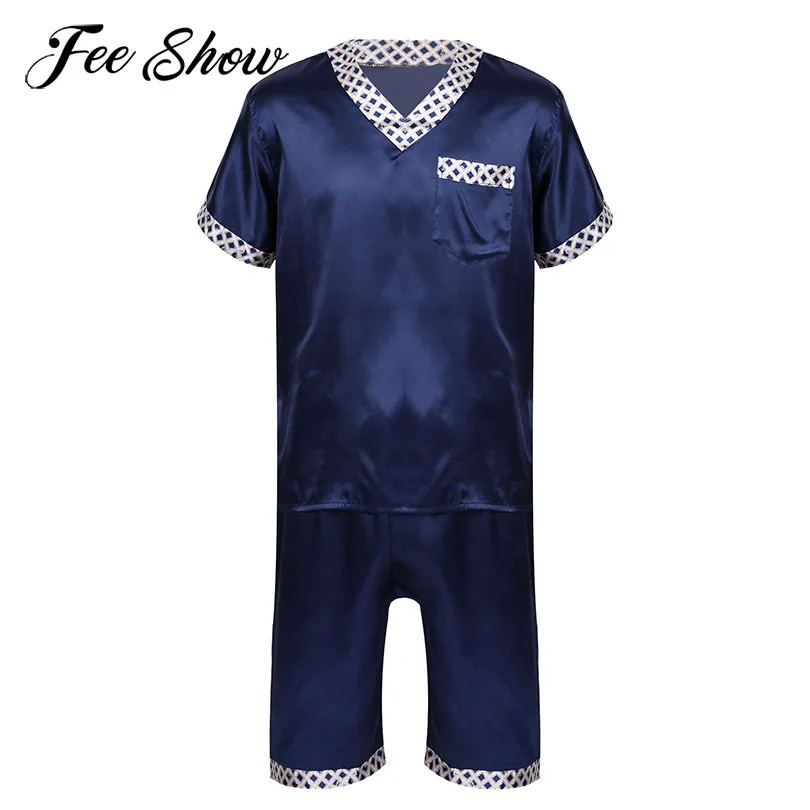 Мужская атласная клетчатая Пижама, наряды для отдыха, летняя футболка с V-образным вырезом, топы и шорты, комплект из двух предметов, одежда для сна большого размера 3XL
Мужская атласная клетчатая Пижама, наряды для отдыха, летняя футболка с V-образным вырезом, топы и шорты, комплект из двух предметов, одежда для сна большого размера 3XL