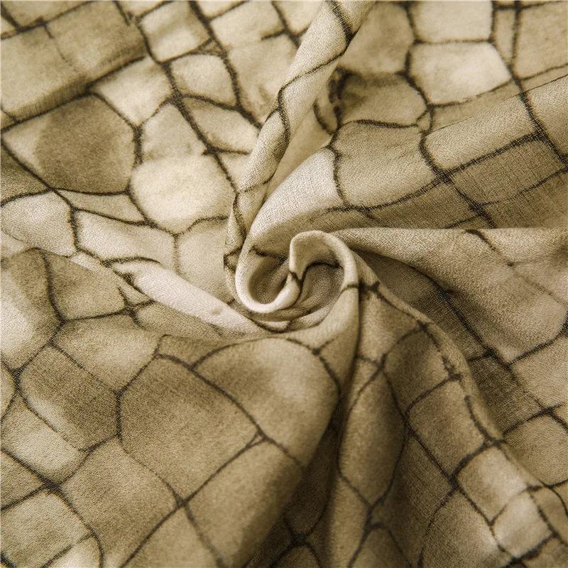 2020 Luxury Brand Autumn New Style Silk Scarves Cotton Linen Shawl Warm Multi-functional Versatile Headscarf scarf women
2020 Luxury Brand Autumn New Style Silk Scarves Cotton Linen Shawl Warm Multi-functional Versatile Headscarf scarf women