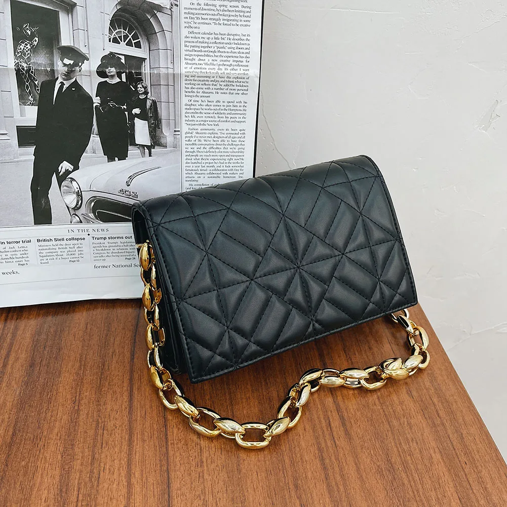 Thick Chain Design New Small PU Leather Shoulder Underarm Bags Ladies Casual Thick Chain Small Flap Purse Lady Shoulder Handbags
Thick Chain Design New Small PU Leather Shoulder Underarm Bags Ladies Casual Thick Chain Small Flap Purse Lady Shoulder Handbags
