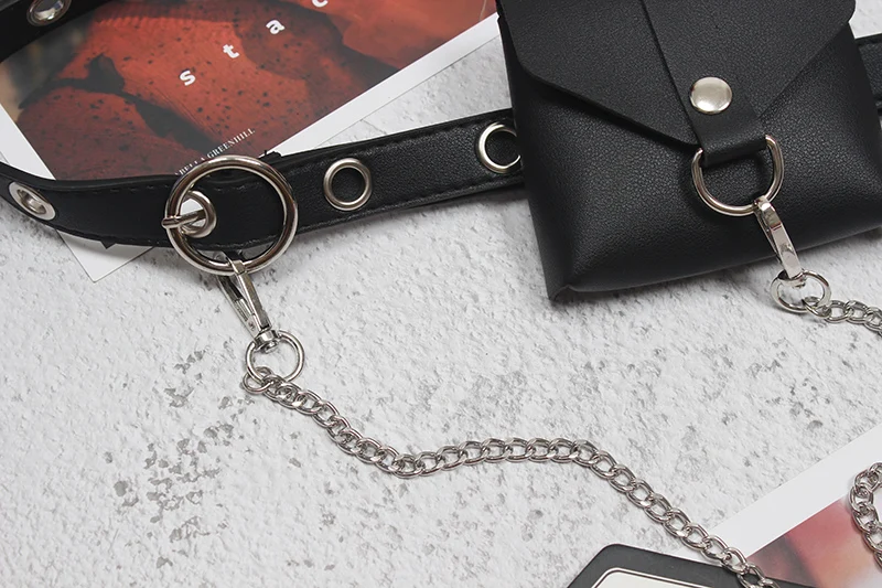SeeBeautiful Metal Chain Pin Buckle Removable PU Leather Small Bag Waist Belts Woman Spring 2021 New Tide Fashion T520
SeeBeautiful Metal Chain Pin Buckle Removable PU Leather Small Bag Waist Belts Woman Spring 2021 New Tide Fashion T520