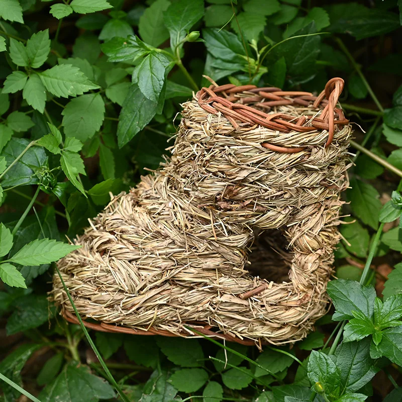 Grass Nest Handmade Straw Hamster Nest Chewing Molar Toys Small Pet Hamster Grass House Hamster Cage Pet Supplies
Grass Nest Handmade Straw Hamster Nest Chewing Molar Toys Small Pet Hamster Grass House Hamster Cage Pet Supplies