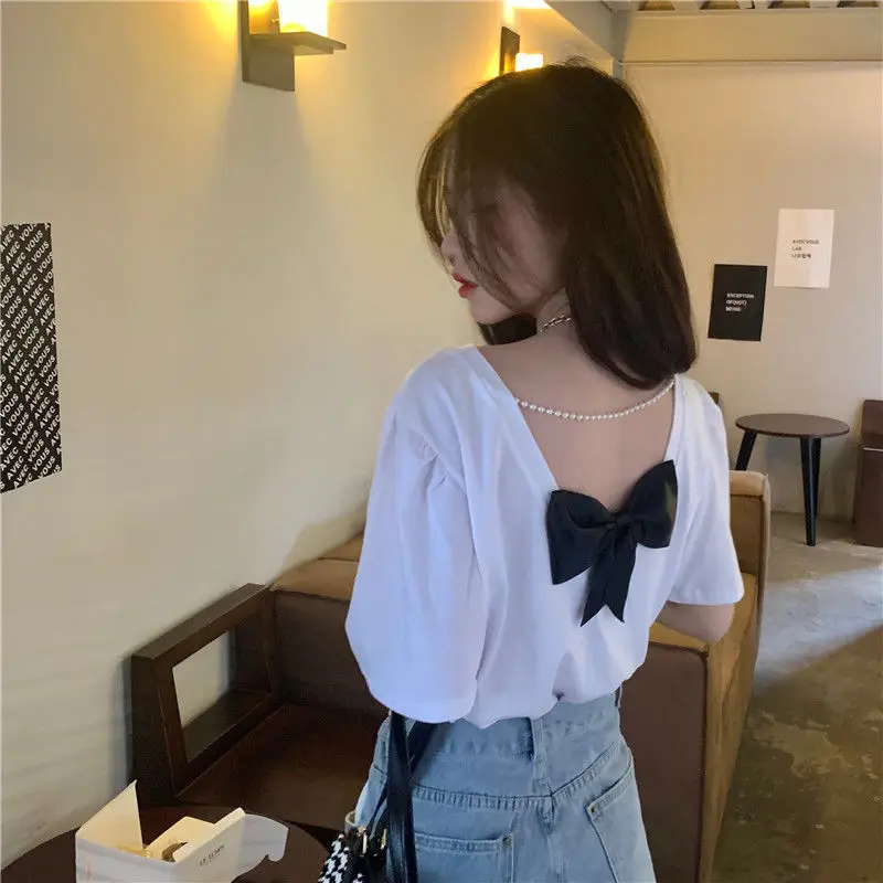 2021 new design niche short sleeve T-shirt women's fashion summer Korean loose and versatile chic short top
2021 new design niche short sleeve T-shirt women's fashion summer Korean loose and versatile chic short top