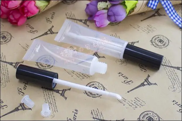 10ml transparent Plastic pack tube bottles New Style refillable Empty Lip Gloss Packaging Containers Lipstick tube Free Shipping
10ml transparent Plastic pack tube bottles New Style refillable Empty Lip Gloss Packaging Containers Lipstick tube Free Shipping