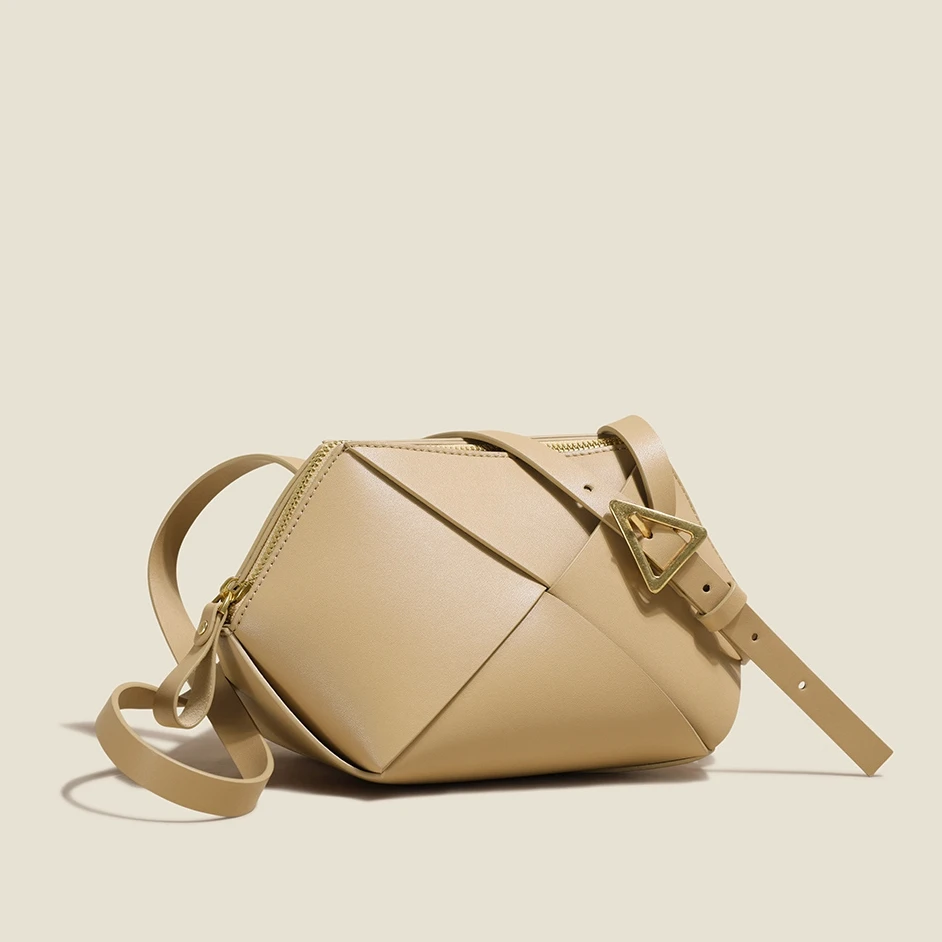Fashion Retro Unique Shell Women Bag Woven Designer Genuine Leather Female Shoulder Bag Real Cowhide Crossbody Bag Phone Bag
Fashion Retro Unique Shell Women Bag Woven Designer Genuine Leather Female Shoulder Bag Real Cowhide Crossbody Bag Phone Bag