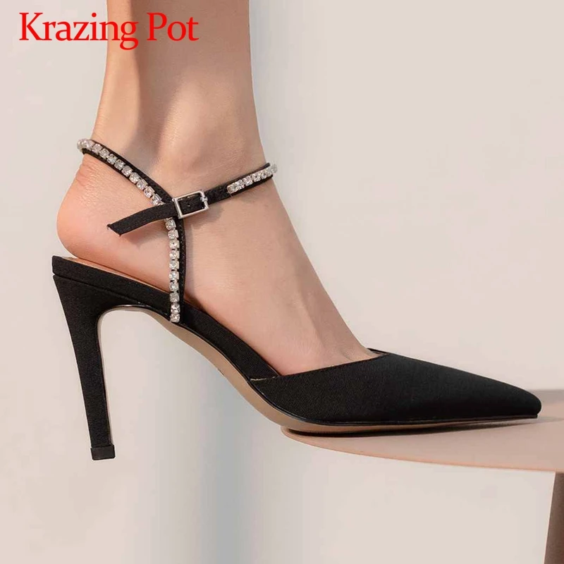 Krazing Pot 2021 evening party sexy rhinestone nightclub pointed toe thin high heel buckle straps mature catwalk women pumps L78 
Krazing Pot 2021 evening party sexy rhinestone nightclub pointed toe thin high heel buckle straps mature catwalk women pumps L78