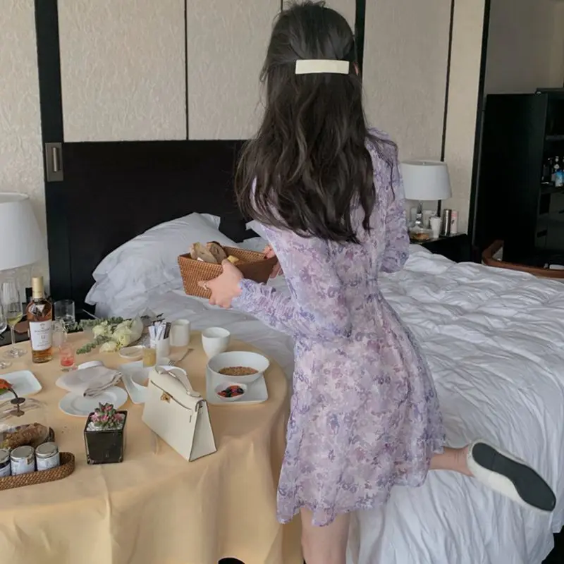 Summer Chiffon Elegant Dress Women Vintage French Print Floral Long Dresses Female Casual V-neck Holiday Party Clothes 2021 New
Summer Chiffon Elegant Dress Women Vintage French Print Floral Long Dresses Female Casual V-neck Holiday Party Clothes 2021 New