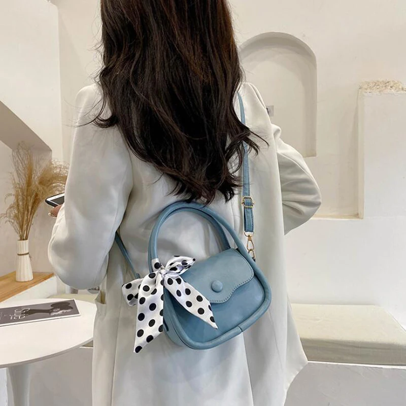 2021 New Small Handbags Bow Shoulder Bag Fashion Solid Crossbody Bags For Women Pu Leather Designer Top-handle Bag
2021 New Small Handbags Bow Shoulder Bag Fashion Solid Crossbody Bags For Women Pu Leather Designer Top-handle Bag