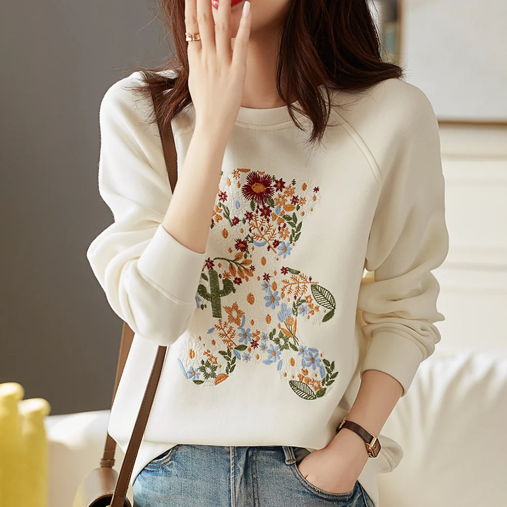 Korean Chic Embroidery Hoodie Women Pullovers Sweatshirt Flowers Bear Autumn Winter Hoodies 2021 Casual Streetwear Sweatshirts
Korean Chic Embroidery Hoodie Women Pullovers Sweatshirt Flowers Bear Autumn Winter Hoodies 2021 Casual Streetwear Sweatshirts