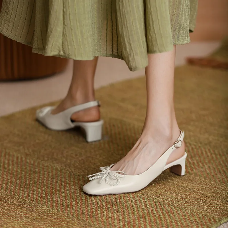 MEMUNIA 2021 Newest Genuine Leather Shoes Women Pumps Bowknot Buckle Pearl Fashion Casual Spring Summer Single Shoes ladies
MEMUNIA 2021 Newest Genuine Leather Shoes Women Pumps Bowknot Buckle Pearl Fashion Casual Spring Summer Single Shoes ladies