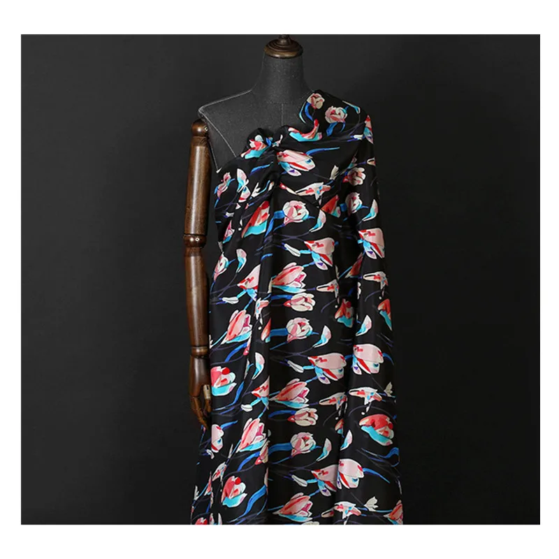 100% mulberry silk crepe de chine fabric cloth per meter 14mm 110 cm wide summer printed clothing shirt dress fabric
100% mulberry silk crepe de chine fabric cloth per meter 14mm 110 cm wide summer printed clothing shirt dress fabric