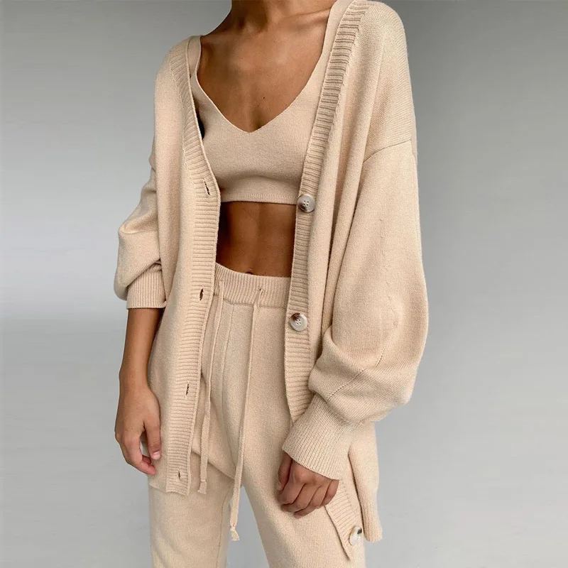 Autumn Casual Long Sleeve Soft Women Home Suits Knitted Three Piece Set Fashion Solid Tank Cardigan+Drawstring Pants Lady Outfit
Autumn Casual Long Sleeve Soft Women Home Suits Knitted Three Piece Set Fashion Solid Tank Cardigan+Drawstring Pants Lady Outfit