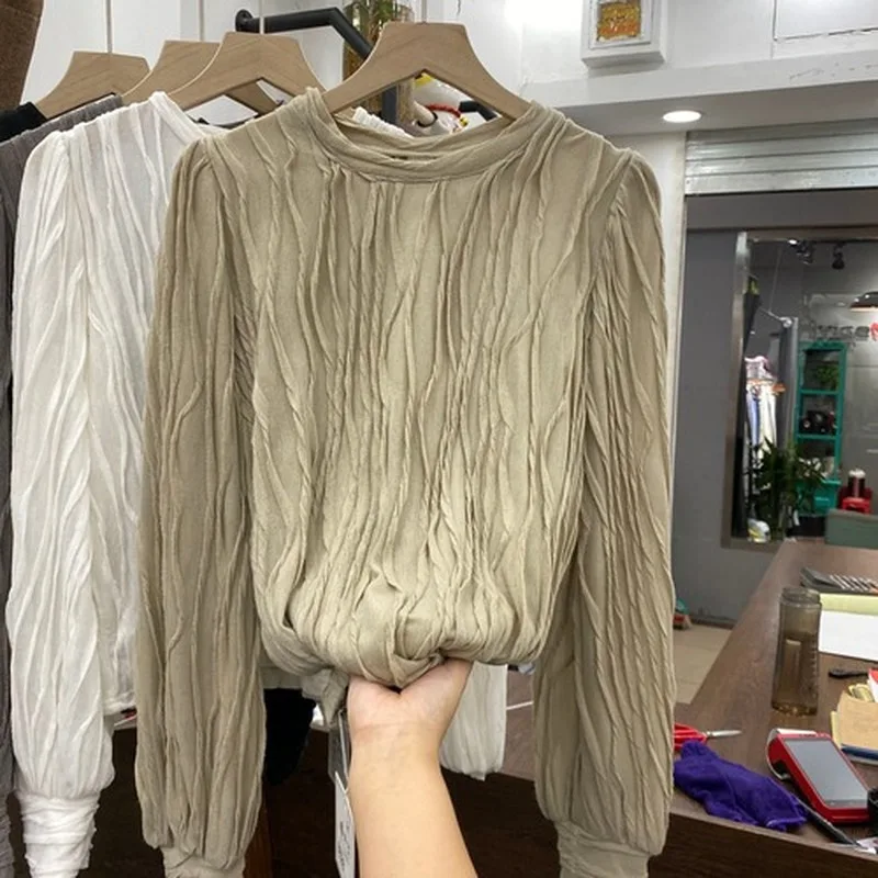 Fashion Women's Round Neck Pleated Solid Color Shirt Women Spring and Autumn New Loose Hedging Fashion Temperament Top 2021
Fashion Women's Round Neck Pleated Solid Color Shirt Women Spring and Autumn New Loose Hedging Fashion Temperament Top 2021
