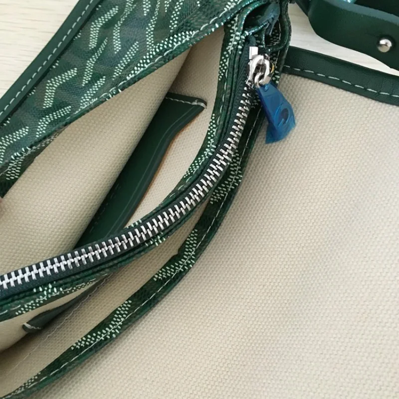 2020 new style with messenger women's bag casual fashion three-layer bag dog tooth bag small bag shoulder bag messenger bag
2020 new style with messenger women's bag casual fashion three-layer bag dog tooth bag small bag shoulder bag messenger bag